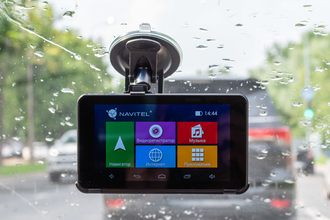 Navitel RE 5 DUAL (GPS-автонавигатор)